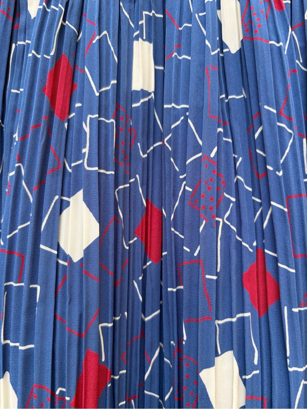 Country Sophisticates by Pendleton Blue Pleated Midi Skirt with Geometric Print - Picture 3 of 8